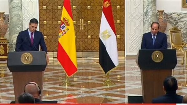 مؤتمر صحفي بين الرئيس