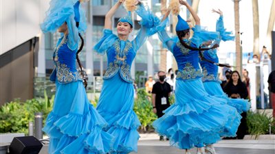 عروض أوبرالية ورقصات شعبية كازخستانية بـ إكسبو دبي 2020