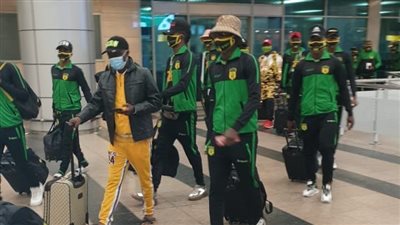 وصول بعثة مانياما الكونغولي استعدادًا لمواجهة بيراميدز في الكونفدرالية │ صور