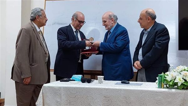 الأمين العام لمجلس