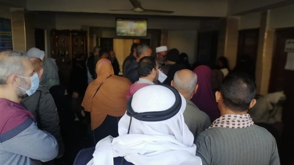 إقبال المواطنين على