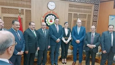 بث مباشر| وزير العدل: تطوير وتحديث المنظومة القضائية تأتي وفقًا لتوجيهات الرئيس