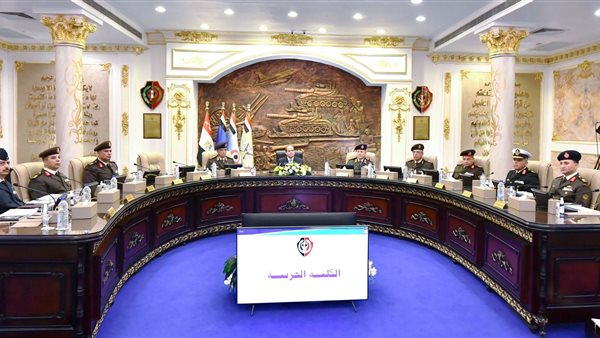 الرئيس السيسي يشهد