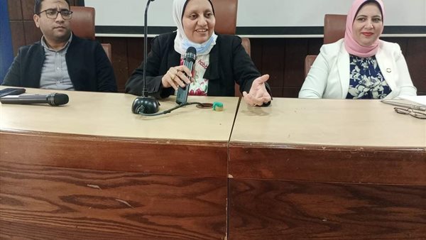 ندوة داخل مكتبة مصر