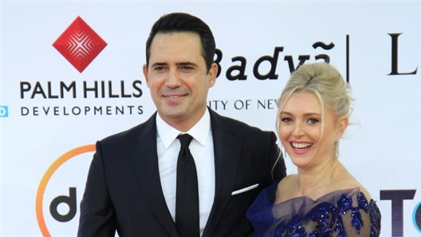 ظافر العابدين وزوجته