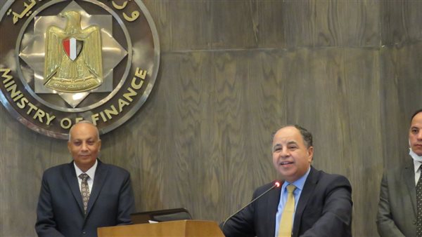  الدكتور محمد معيط،