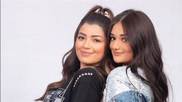 ليلى وملك أحمد زاهر