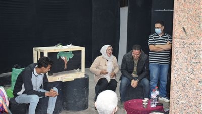الدرع.. عرض يطرح قضية الإرهاب بنوادي مسرح ثقافة المنيا