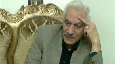 بعد فتح باب التقدم لجائزة تحمل اسمه.. من هو أحمد مبارك؟