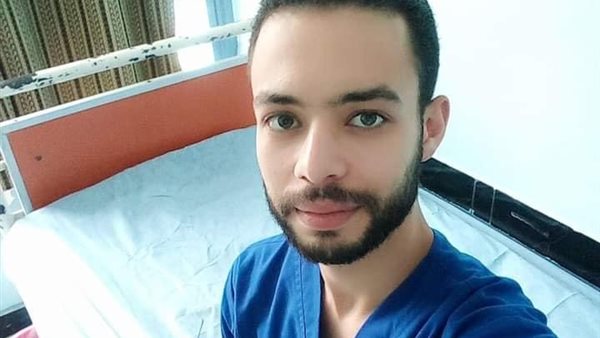 الدكتور حسني 