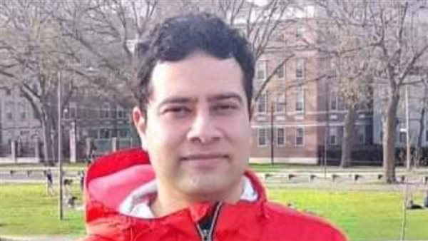 الدكتور أحمد عثمان