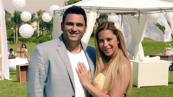 ريم مصطفى وأكرم حسني