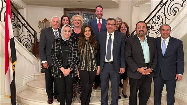 تنظيم وفد أمريكي