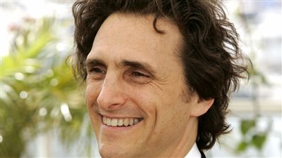 القاهرة السينمائي يكرم المنتج الأمريكي لورانس بندر في ختام فعاليات المهرجان 