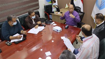 مياه أسيوط تجتمع مع قطاع التخطيط والدعم الفني لسرعة إنجاز المشروعات