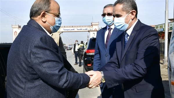 محافظ الغربية يستقبل