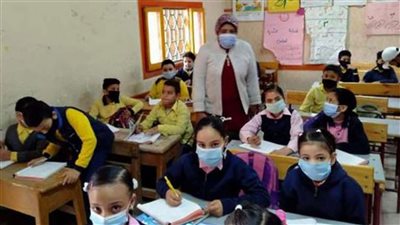 بالرياضيات.. طلاب الصف الرابع ابتدائي ينهون امتحانات الشهر غدًا