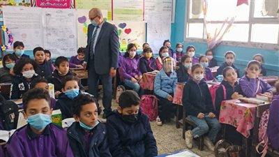 15 ألفا و461 طالبا وطالبة يؤدون امتحانات الصف الرابع الابتدائي في 155 مدرسة ببورسعيد 