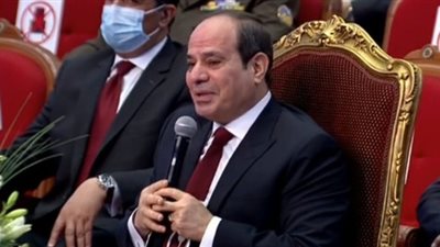 حلمي اتحقق برؤيتك يا ريس.. لماذا بكى السيسي خلال احتفالية قادرون باختلاف؟