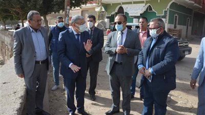 محافظ المنيا يقود حملة لإزالة التعديات على نهر النيل