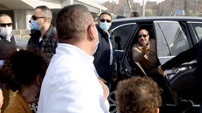 بعد لقائه الرئيس السيسي.. عامل الدليفري: أنهيت أوراق الحصول على الشقة اليوم