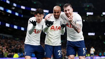 توتنهام يضرب نورويتش سيتي بثلاثية في الدوري الإنجليزي