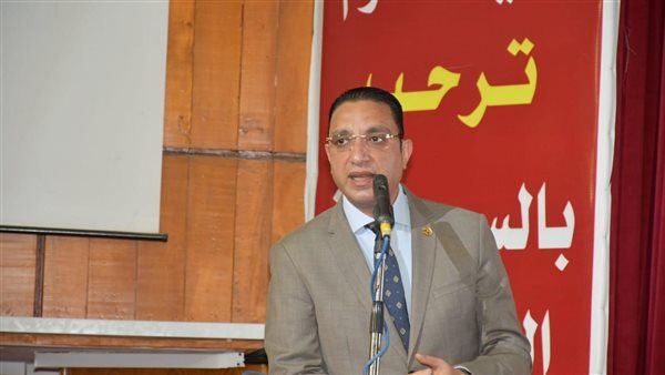 محافظ الفيوم