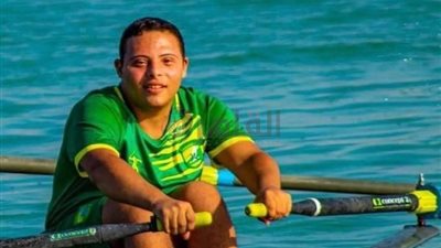 والدة بطل التجديف شهاب عادل عن قادرون باختلاف: ربنا جاب لنا حد يطبطب علينا