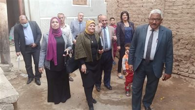 قري مركز ملوي تستقبل لجنة رئاسة مجلس الوزراء لمتابعة المشروعات التنموية بالمنيا