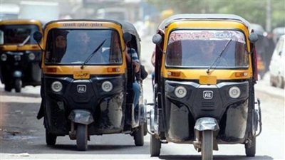  بسبب رش معطر جو.. معلمة وصديقتها تقفزان من توك توك بالدقهلية على خطى حبيبة الشماع | بث مباشر 