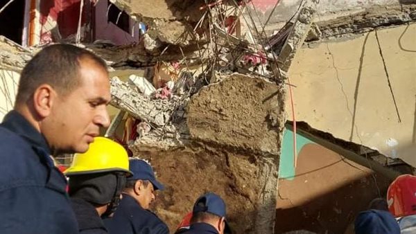 انهيار منزل 