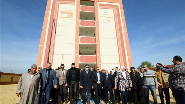 افتتاح المدارس