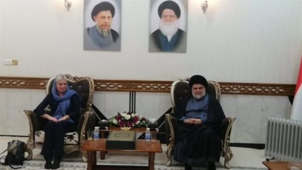 مقتدى الصدر وممثلة