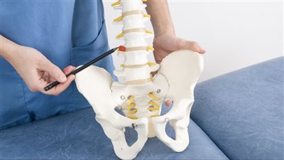 علاج غضروف الظهر دون جراحة.. إليكم طرق التخلص منه نهائيا