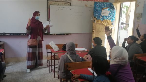 جانب من الندوة