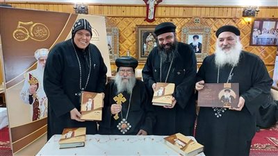 إيبارشية البحيرة تصدر كتابا توثيقيا لخمسين عاما من عمرها