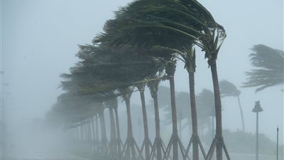 دعاء الرياح.. ردد هذه الكلمات لتنجو منها