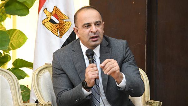 الدكتور أحمد كمالي