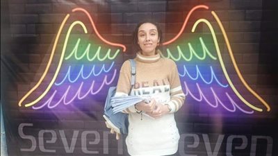 تبنتها مؤسسة معانا لإنقاذ الإنسان.. ريهام تلتحق بالجامعة بعدما طردها والدها بالشوارع | فيديو جراف