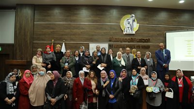  لجنة المحافظات بالمجلس القومي للمرأة تنظم ندوة بعنوان أسرة بلا عنف