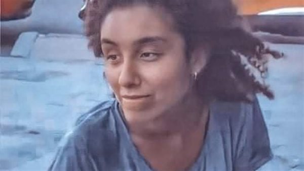 فتاة الغردقة