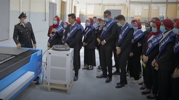 جولة تفقدية لطلاب