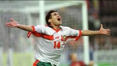 صلاح الدين بصير: بانون مايسترو دفاع المغرب.. وصلاح يستحق الفوز بجائزة أفضل لاعب في العالم | حوار