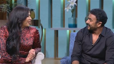 الاحتفالات ثم المرض.. هل يطارد الحسد ياسمين عبد العزيز والعوضي؟