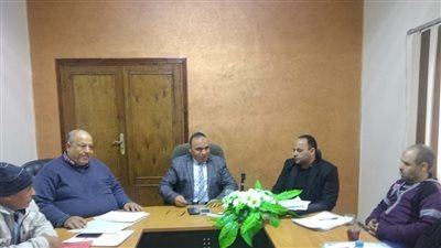 العفن الهلالي يضرب زراعات الفيوم.. وتنبيه مهم للمزارعين 