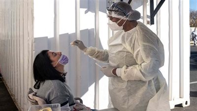 أوميكرون يصيب عشرات المطعمين في الولايات المتحدة الأمريكية.. والأعراض خفيفة 