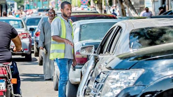  انتظار السيارات