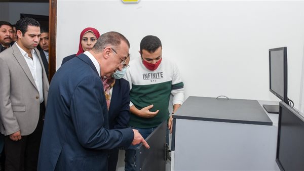 محافظ الإسكندرية