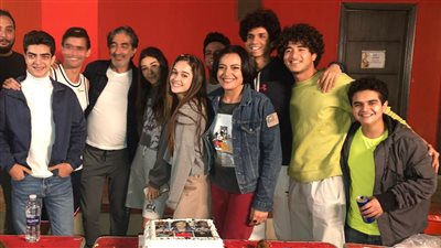 هبة عبد الغني مُدرسة في قصة شبح البدروم بمسلسل خارج السيطرة