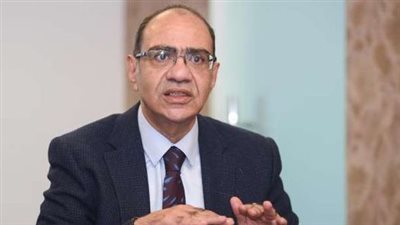 رئيس مكافحة كورونا: الإصابات المنتشرة نزلات برد بسيطة والمتحور الجديد لم يصل إلى مصر